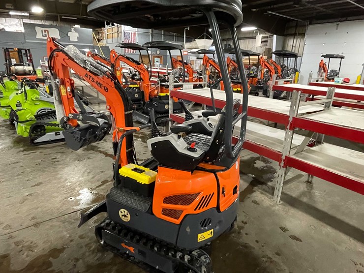 #4036-•-2025-unused-me18-mini-excavator-(o9)-image-5