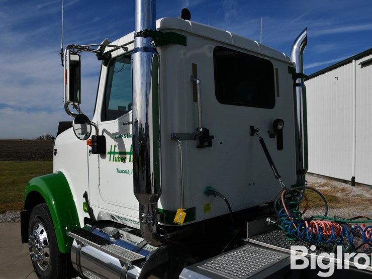 2007-international-9900i-image-18