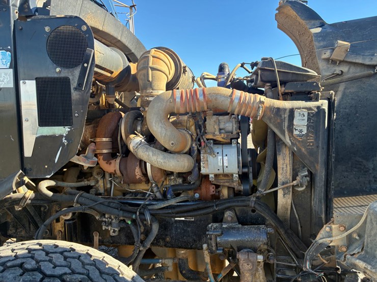 2005-kenworth-t800-image-8