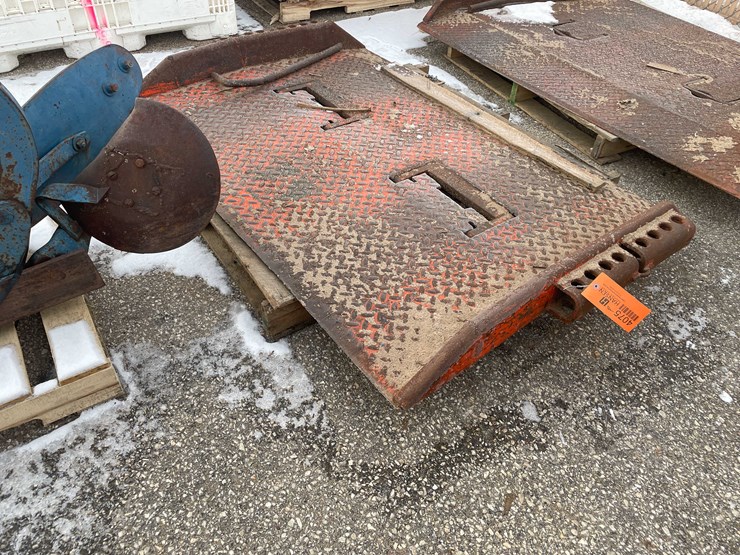 #4075-•-heavy-duty-movable-dock-plate-(08)-image-1