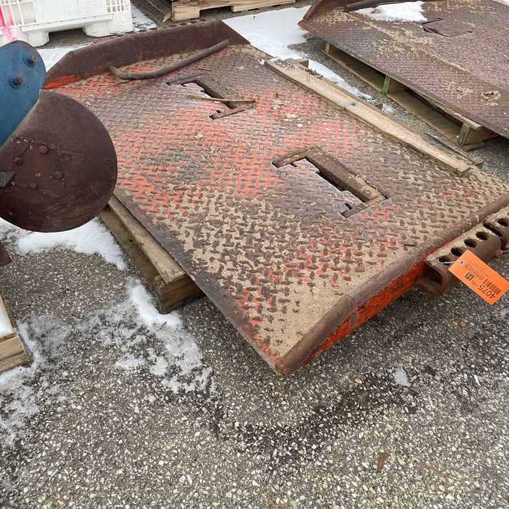 #4075 • Heavy Duty Movable Dock Plate (08)
