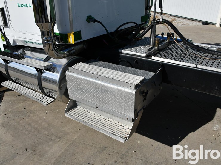 1999-international-9300-image-16