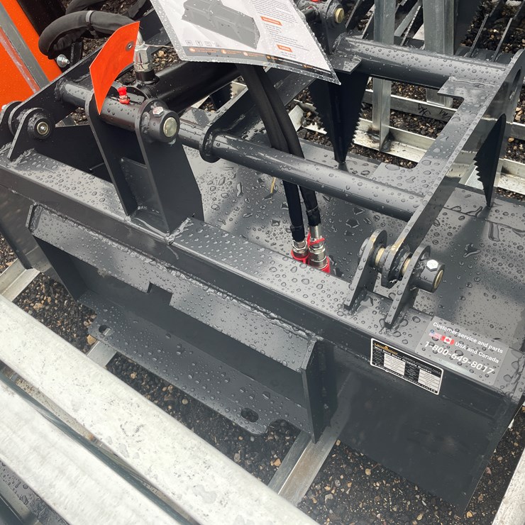 #1165 • Unused Landhonor Mini Skidsteer Grapple Bucket