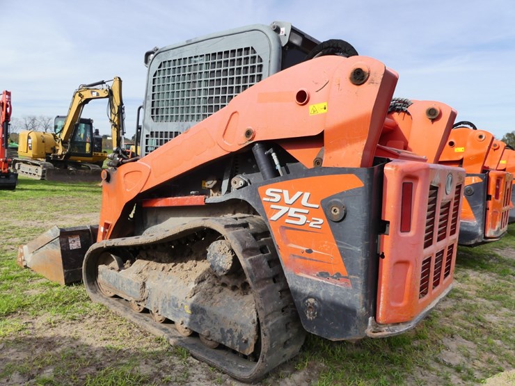 kubota-svl75-2-image-4