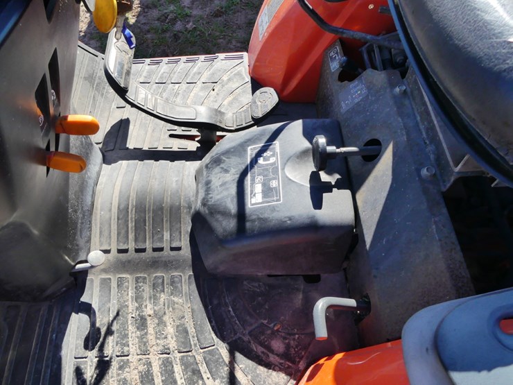 kubota-b2301-image-13