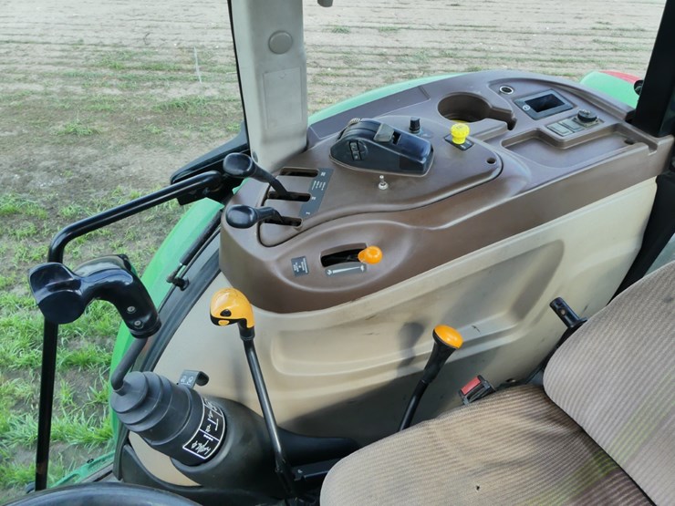 john-deere-5525-image-9