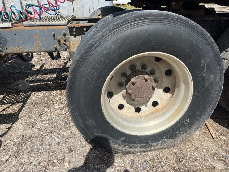 #1556-•-1999-mack-e7-460-day-cab-truck-tractor-image-74