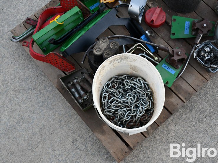 pallet-of-farm-support-image-10