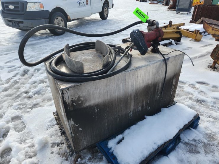 #6009-•-fuel-transfer-tank-w/pump-image-2