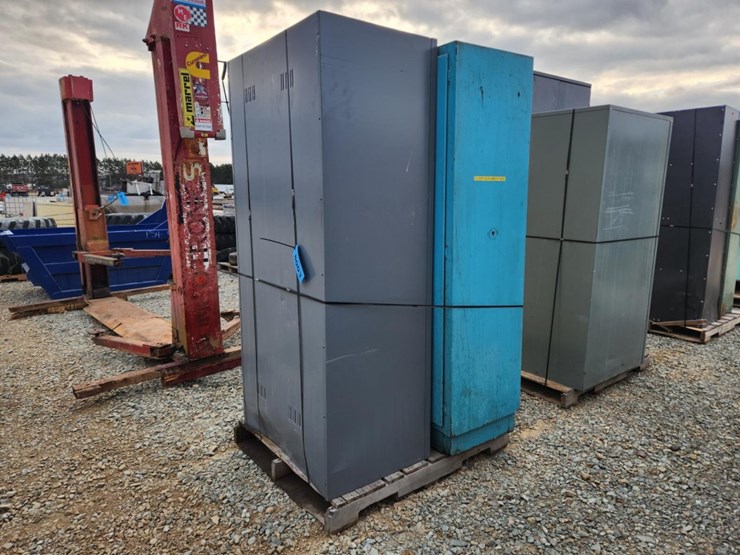 #6038-•-(2)-cabinets-image-1