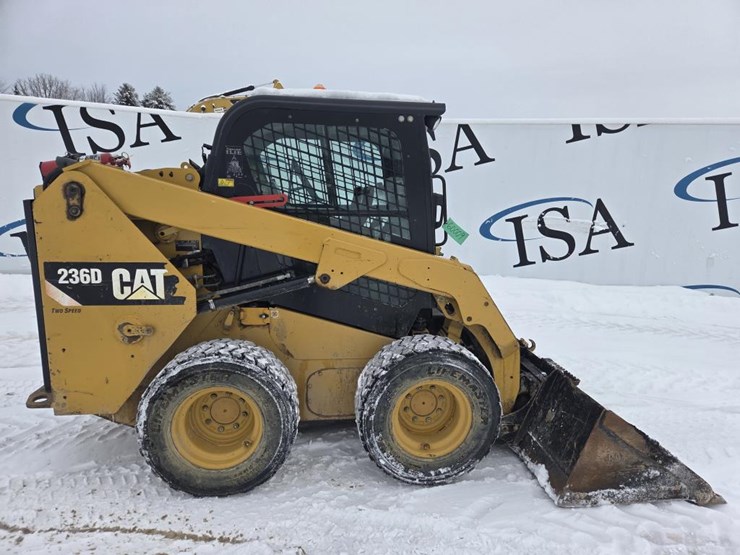 caterpillar-236d-image-6