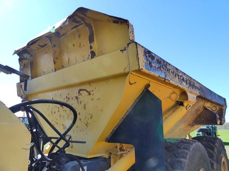 komatsu-hm400-image-10