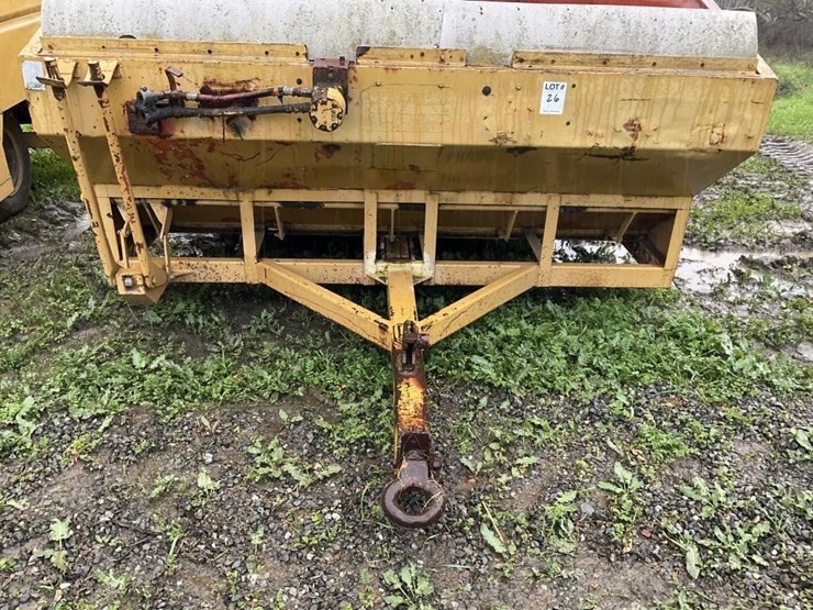 (offsite)-thomas-14'x8'-bottom-dump-nut-cart-image-10