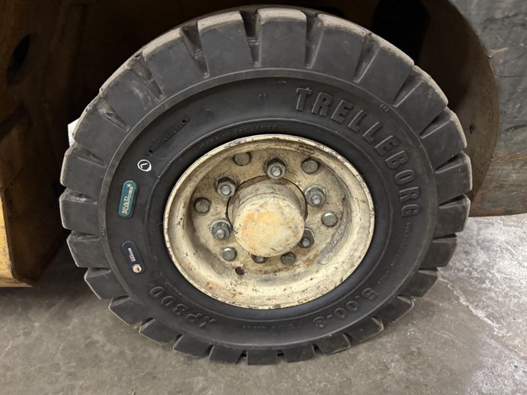 #2227-•-yale-a673971-forklift-image-29