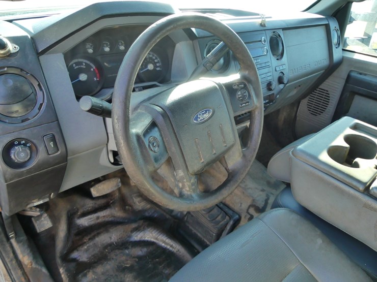 2013-ford-f350-image-14