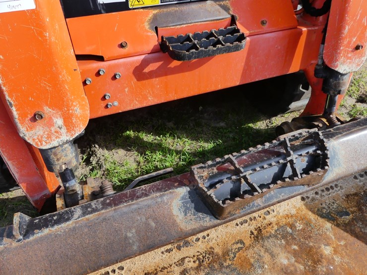 2019-kubota-svl75-2-image-10