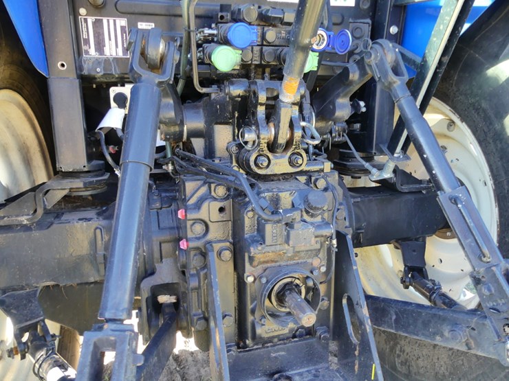 2021-new-holland-powerstar-110-image-6