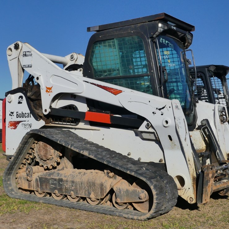 2019 BOBCAT T870