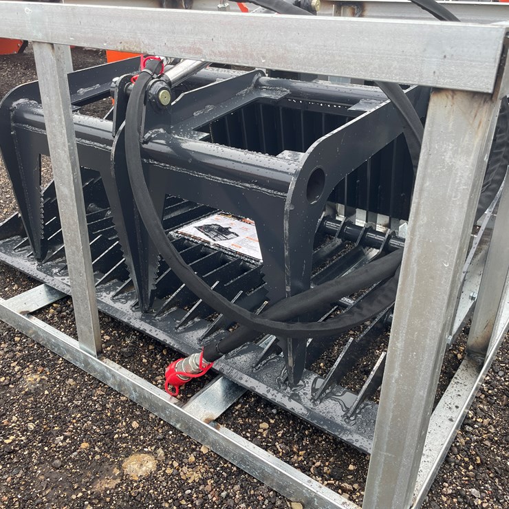 #1163 • Unused, Landhonor Mini Skidsteer Grapple Bucket