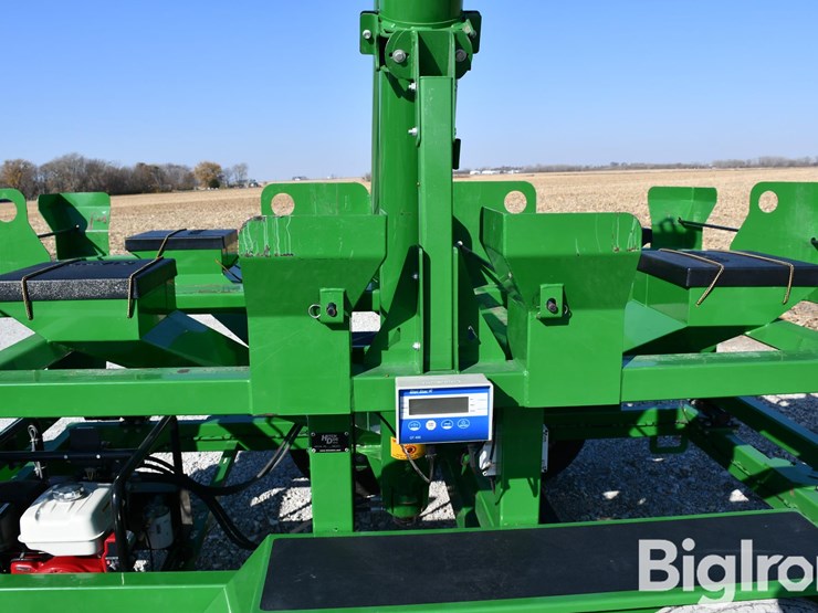 hitchdoc-4-box-seed-tender-image-14