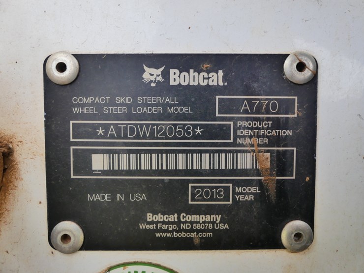 2013-bobcat-a770-image-16