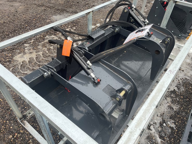 #1160-•-unused,-landhonor-hydraulic-grapple-bucket-image-1