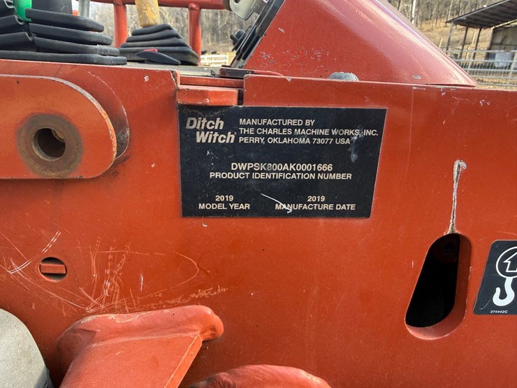 2019-ditch-witch-sk800-image-7