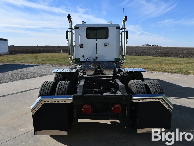 1999-international-9300-image-6