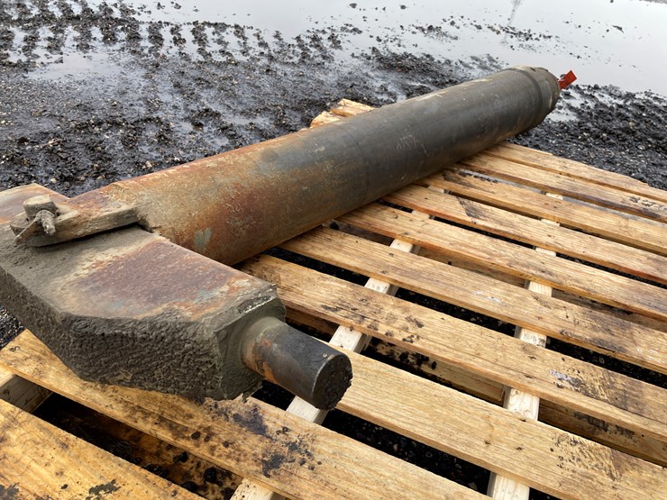 #1318-•-2-stage-hydraulic-ram-image-4