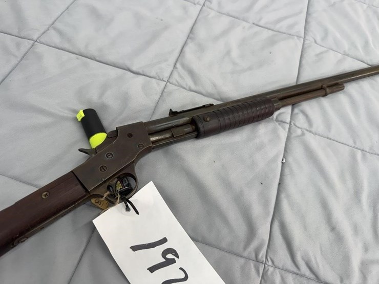 stevens-.22-s,l,-lr-rifle-image-1