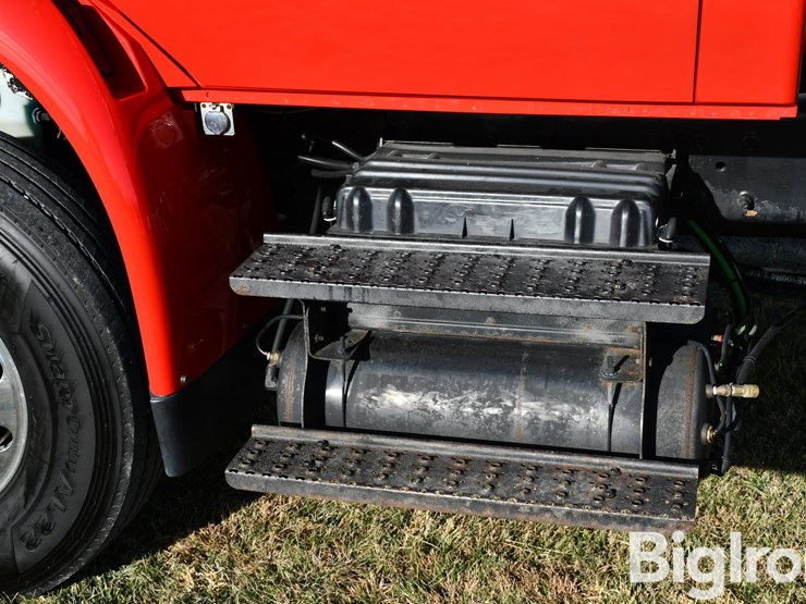 2007-international-durastar-4400-image-14