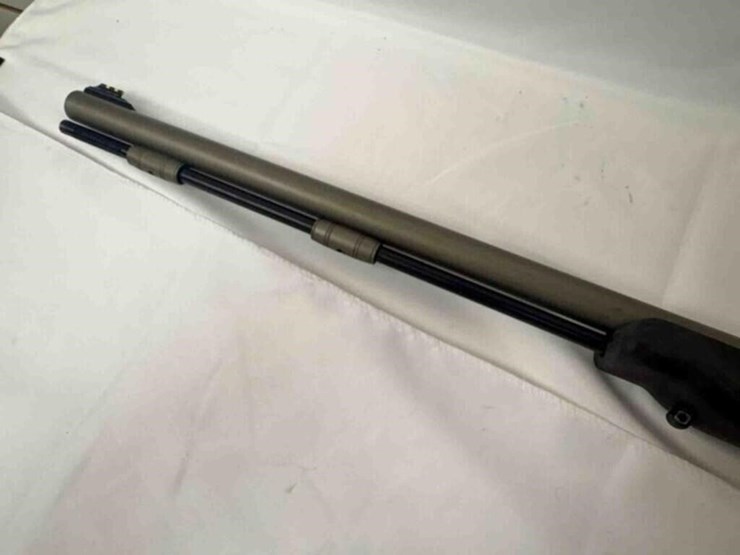 thompson---triumph---black-powder-rifle-image-4