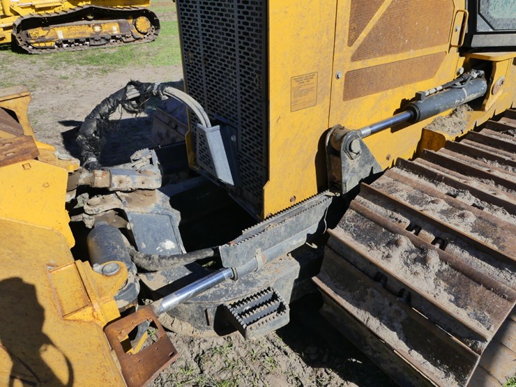 deere-550k-lgp-image-8