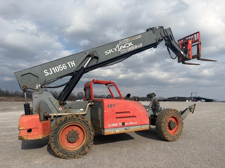 2017-skyjack-sj1056th-image-6