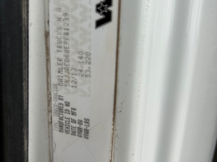 2014-western-star-4900-image-17