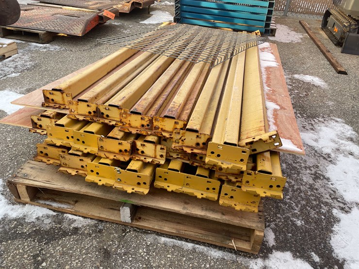 #4073-•-(24)-pallet-rack-beams-(09)-image-8