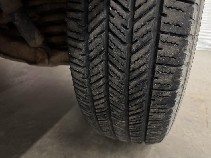 #2225-•-1996-chevrolet-box-truck-image-52