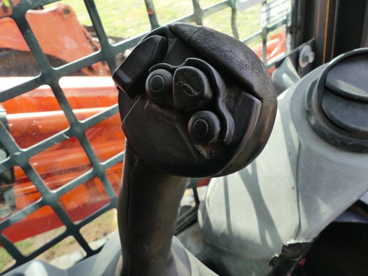 2019-kubota-svl75-2-image-14