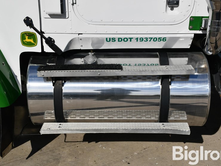 1999-international-9300-image-15