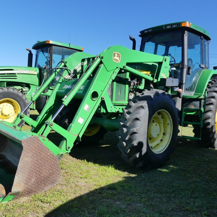 JOHN DEERE 7810