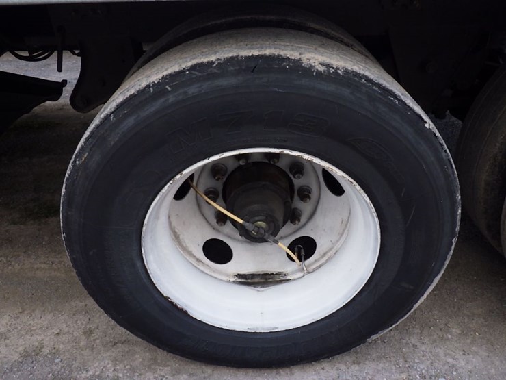 2020-hyundai-translead-image-19