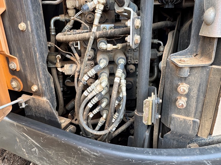 #2943-•-case-cx145sr-excavator-image-75