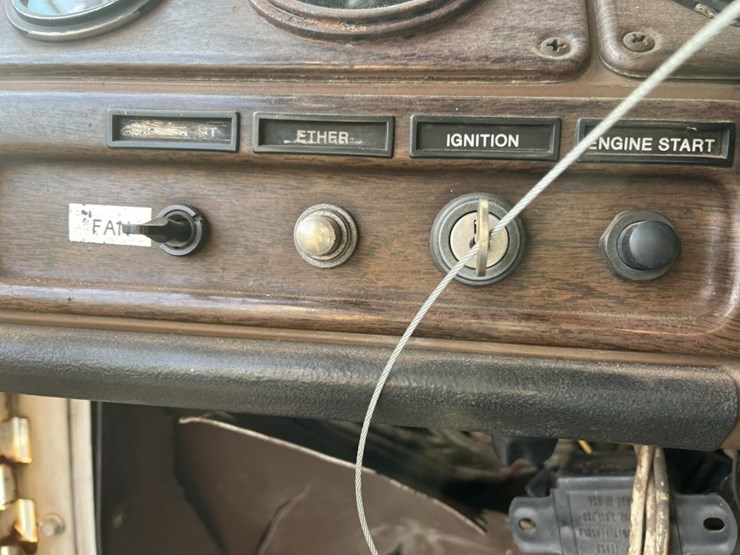 #2201-•-1988-freightliner-mb80-tandem-axle-dump-truck-image-63