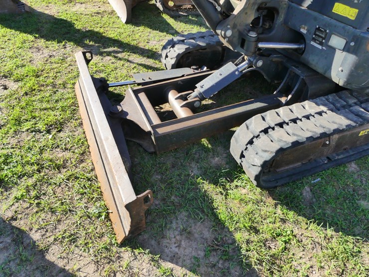 2020-bobcat-e42-image-13