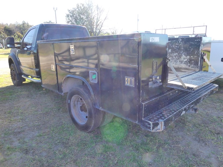 2019-ford-f450-xl-image-4