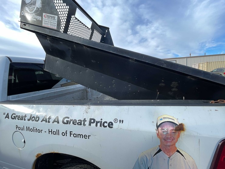 2016-ram-2500-tradesman-image-123