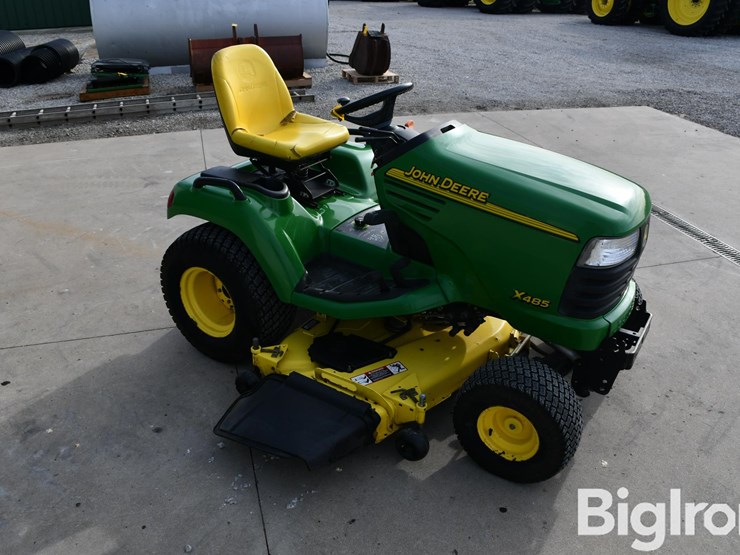 john-deere-x485-image-3