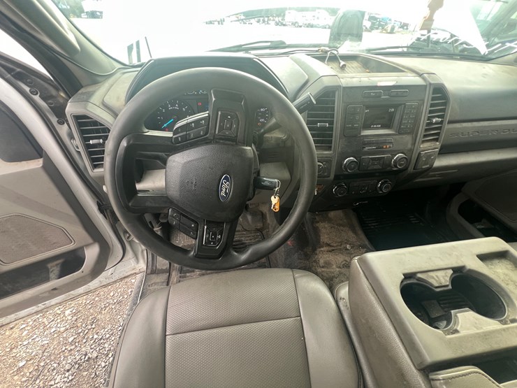 2019-ford-f250-xl-image-20
