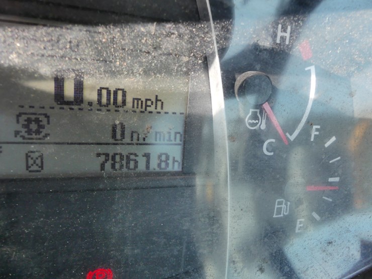 2018-kubota-m5-111-image-12