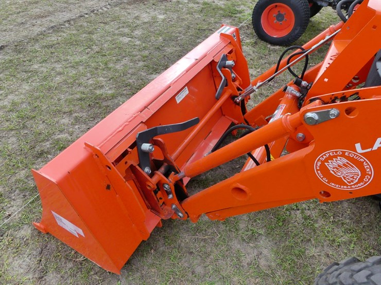 kubota-lx2620-image-9